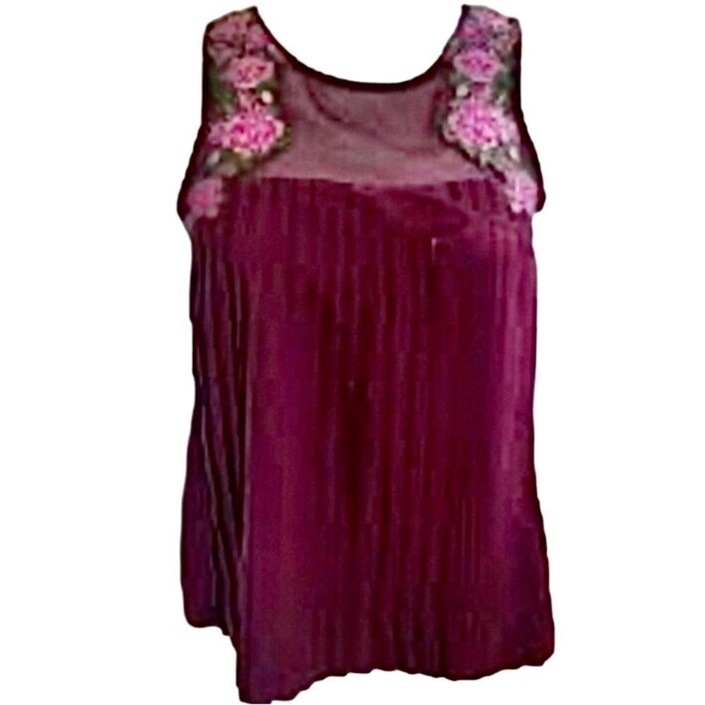 American Eagle Sleeveless Top with Pleating and Embroidery in Purple Women’s Sm